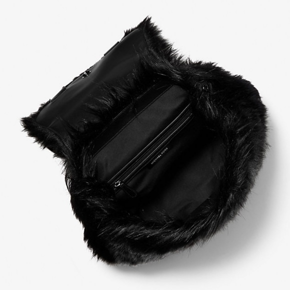 MICHAEL MICHAEL KORS Quinn Medium Flap Faux Fur Backpack
Black 
NWT - Picture 2 of 16